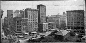 Union Square, San Francisco, 1909-left