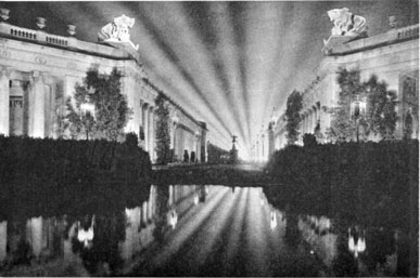 Night View of Court of Four Seasons